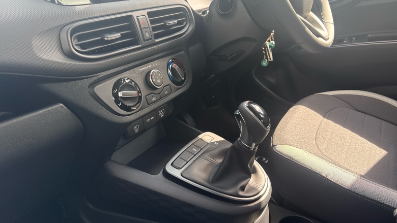 Hyundai i10 1.0 [63] Advance 5dr Auto [Nav] Petrol Hatchback